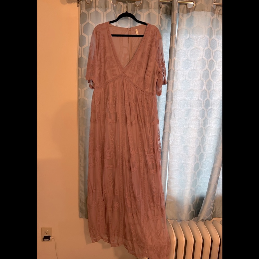 Pink blush lace dress, mauve/pink